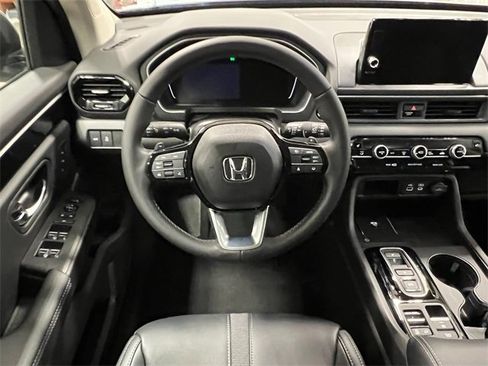 New 2025 Honda Pilot EX-L image 15