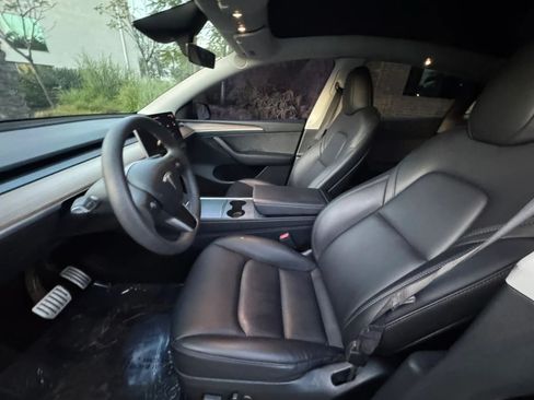 Used 2023 Tesla Model Y Performance AWD/4WD image 22