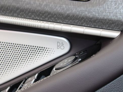 New 2026 Ford Explorer Platinum image 41