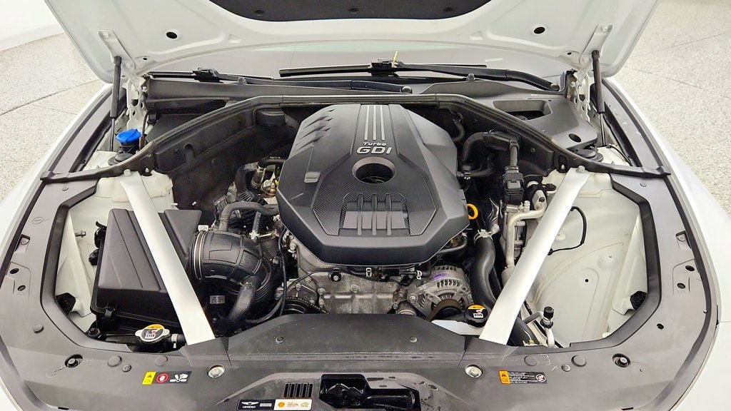 Used 2023 Genesis G70 2.0T w/ Sport Prestige Package RWD image 29
