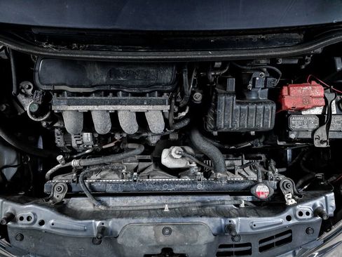 Used 2013 Honda Fit Base image 10