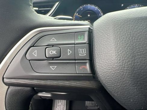 Used 2025 Jeep Grand Cherokee Laredo X w/ Luxury Tech Group I AWD/4WD image 22