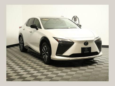 Used 2023 Lexus RZ 450e Premium w/ Technology Package AWD/4WD image 1