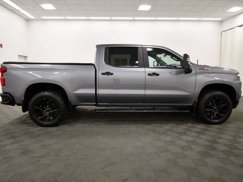 Used 2022 Chevrolet Silverado 1500 LT Trail Boss w/ Bed Protection Package AWD/4WD image 9