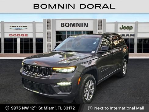 Used 2022 Jeep Grand Cherokee Limited image 1