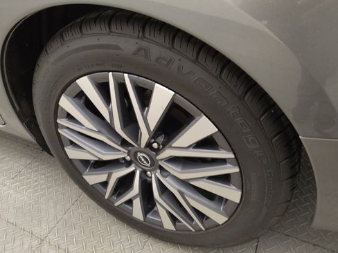 Used 2023 Nissan Altima 2.5 SV FWD image 31