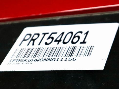 Certified 2022 Ford Explorer Platinum w/ Technology Package image 37