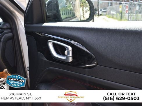 Used 2025 Jeep Compass Trailhawk AWD/4WD image 23