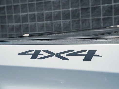 Used 2021 Chevrolet Silverado 1500 Custom w/ Custom Max Trailering Package AWD/4WD image 27