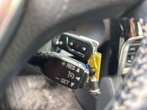 Used 2018 Toyota Corolla iM image 19