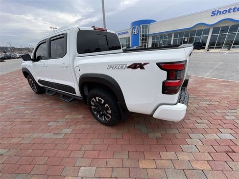 Used 2024 Nissan Frontier PRO-4X w/ Pro Convenience Package image 32
