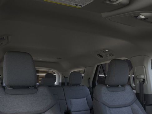New 2026 Ford Explorer Active RWD image 52