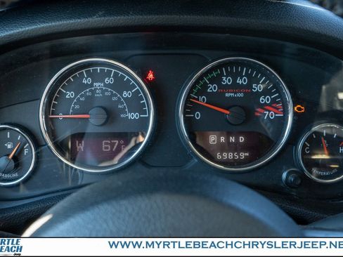 Used 2017 Jeep Wrangler Unlimited Rubicon image 24