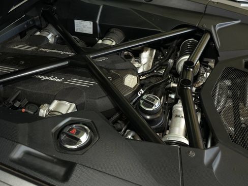 Used 2015 Lamborghini Aventador LP 700-4 AWD/4WD image 27
