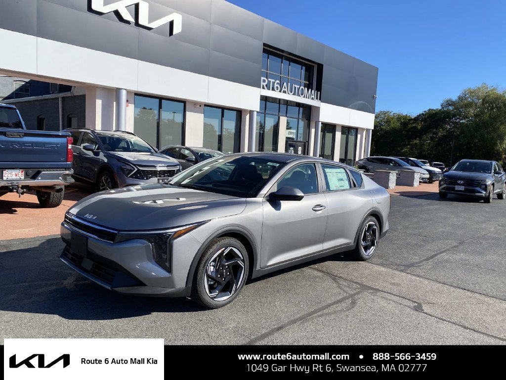 New 2026 Kia K4 EX FWD image 1
