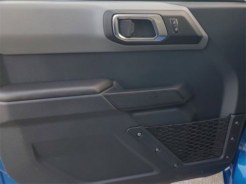 Used 2024 Ford Bronco Big Bend image 15