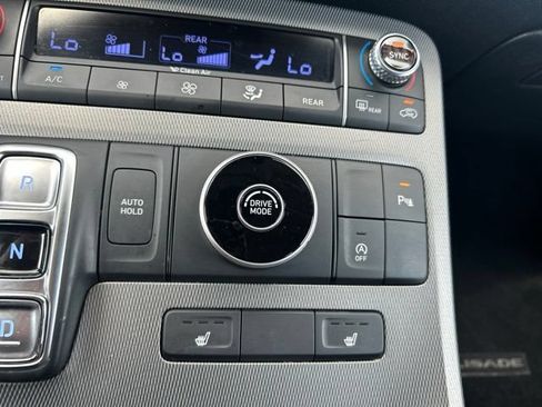 Used 2021 Hyundai Palisade SEL w/ Convenience Package FWD image 28