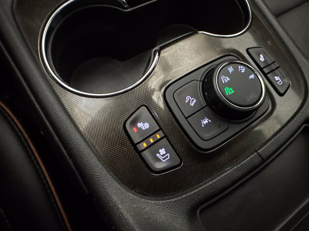 Used 2023 GMC Acadia AT4 w/ Technology Package AWD/4WD image 51