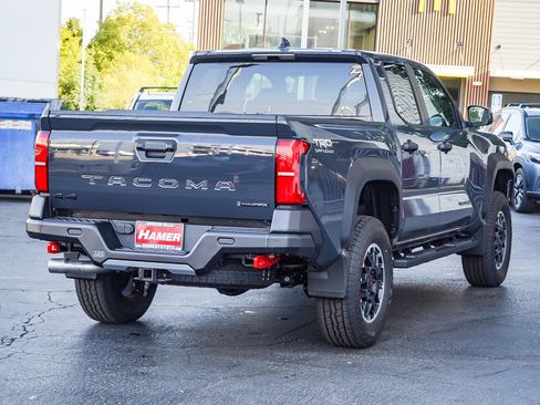 New 2026 Toyota Tacoma TRD Off-Road AWD/4WD image 7