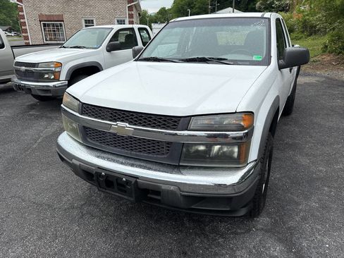 Used 2007 Chevrolet Colorado LS AWD/4WD image 2