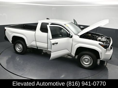 Used 2024 Toyota Tacoma SR RWD image 27