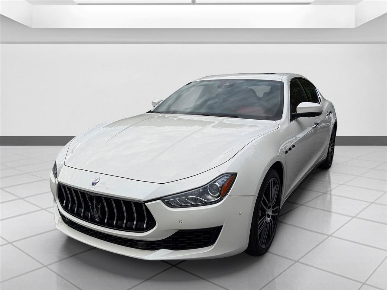 Used 2019 Maserati Ghibli S Q4 AWD/4WD image 7