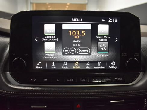 Certified 2022 Nissan Rogue Platinum w/ Head-Up Display Package FWD image 22