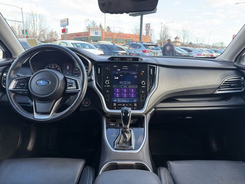 Used 2021 Subaru Outback Limited image 22