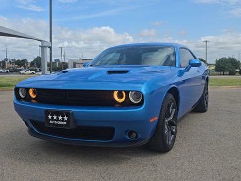 Used 2023 Dodge Challenger SXT w/ Blacktop Package RWD image 3