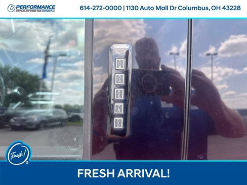 Used 2018 Ford F150 XLT w/ Equipment Group 302A Luxury AWD/4WD image 13