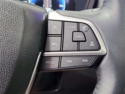 Certified 2024 Toyota Grand Highlander AWD Hybrid image 18