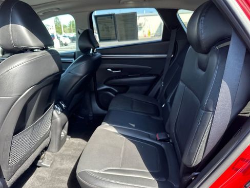 Used 2023 Hyundai Tucson Limited AWD/4WD image 16