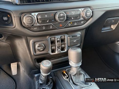 New 2026 Jeep Gladiator Sport AWD/4WD image 13