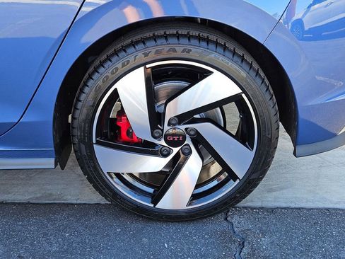 New 2026 Volkswagen GTI SE FWD image 22