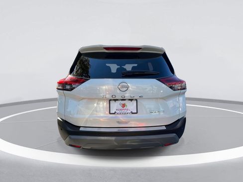 Certified 2023 Nissan Rogue SV image 6