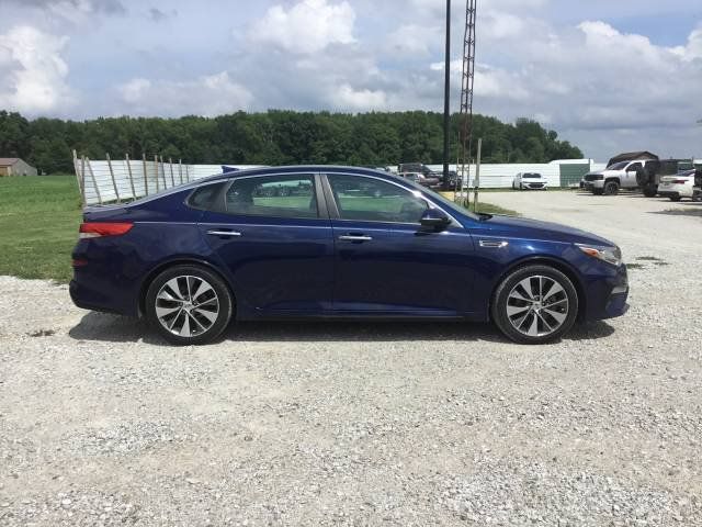 Used 2019 Kia Optima S FWD image 2