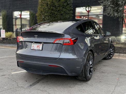 Used 2021 Tesla Model Y Performance image 12