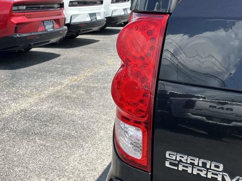 Used 2019 Dodge Grand Caravan GT FWD image 10