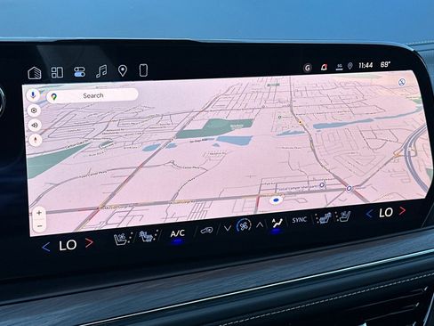 New 2026 Chevrolet Suburban Premier image 20