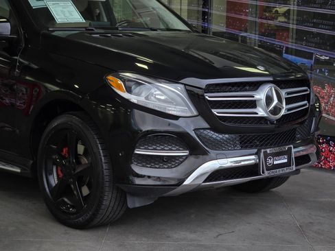 Used 2017 Mercedes-Benz GLE 350 image 2