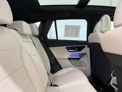 New 2026 Mercedes-Benz GLC 300 4MATIC image 4