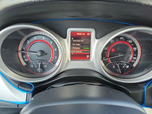 Used 2020 Dodge Journey SE w/ SE Popular Equipment Group FWD image 31
