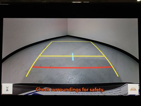 Used 2025 Toyota RAV4 XLE image 13