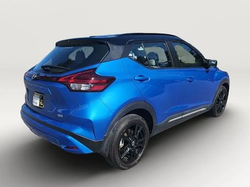 Used 2024 Nissan Kicks SR w/ SR Premium Package image 3