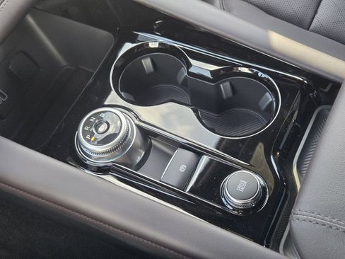 New 2026 Ford Explorer Platinum RWD image 22