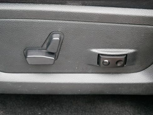 Used 2017 RAM 1500 Rebel w/ Luxury Group image 19