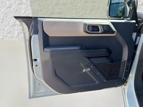 Used 2024 Ford Bronco Wildtrak image 20