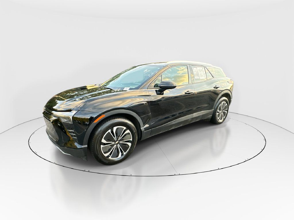 Used 2024 Chevrolet Blazer EV LT AWD/4WD image 4