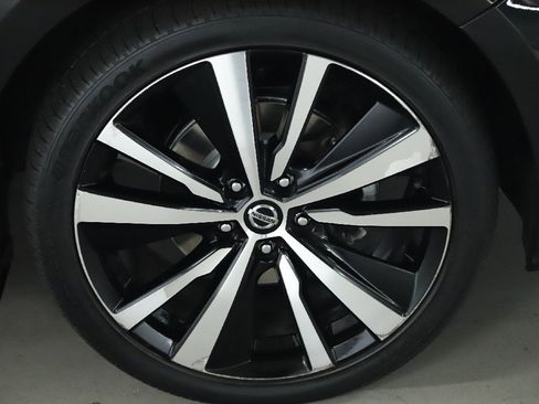 Used 2021 Nissan Altima 2.5 SR image 10