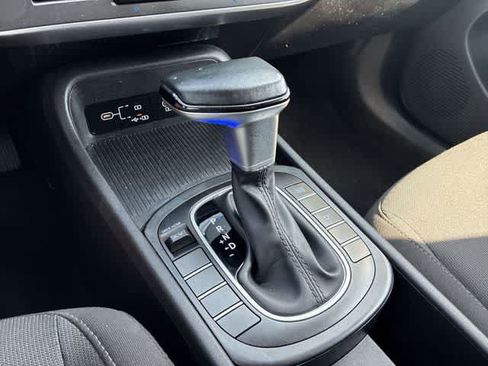 Used 2024 Hyundai Kona SEL FWD image 33